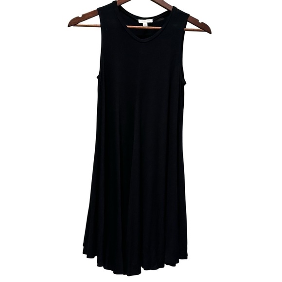 SILENCE + NOISE Urban Outfitters Black Swing Sleeveless Women’s Size XS - Picture 3 of 9